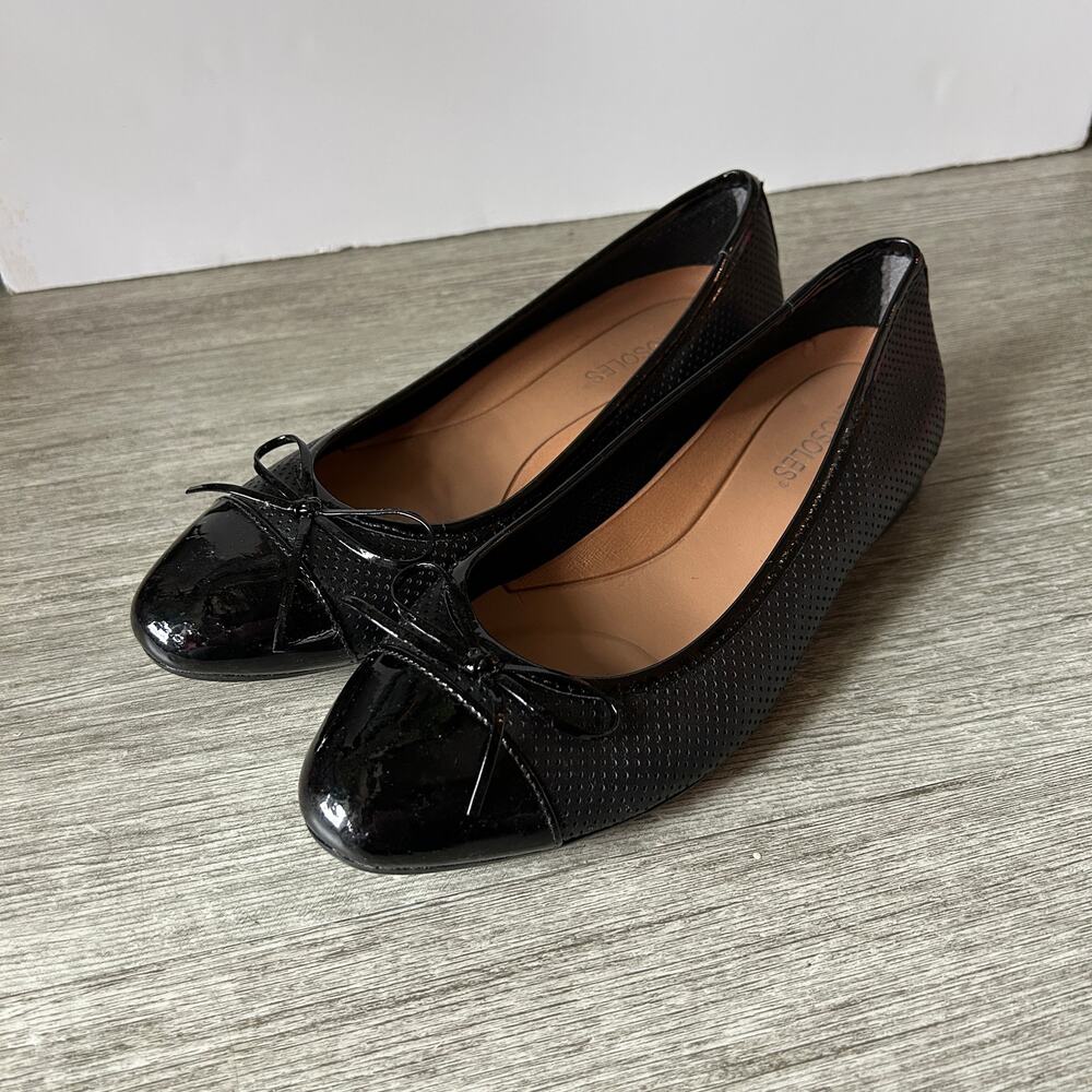 Aerosoles Black Perforated Leather Almond Toe Bows Low Heel Ballet Flats Size 7